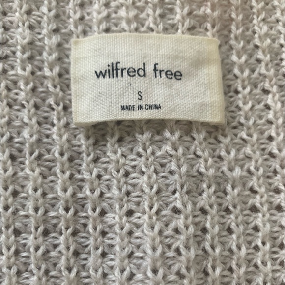 Wilfred Free | Waffle Knit V-Neck Sweater - Picture 3 of 4